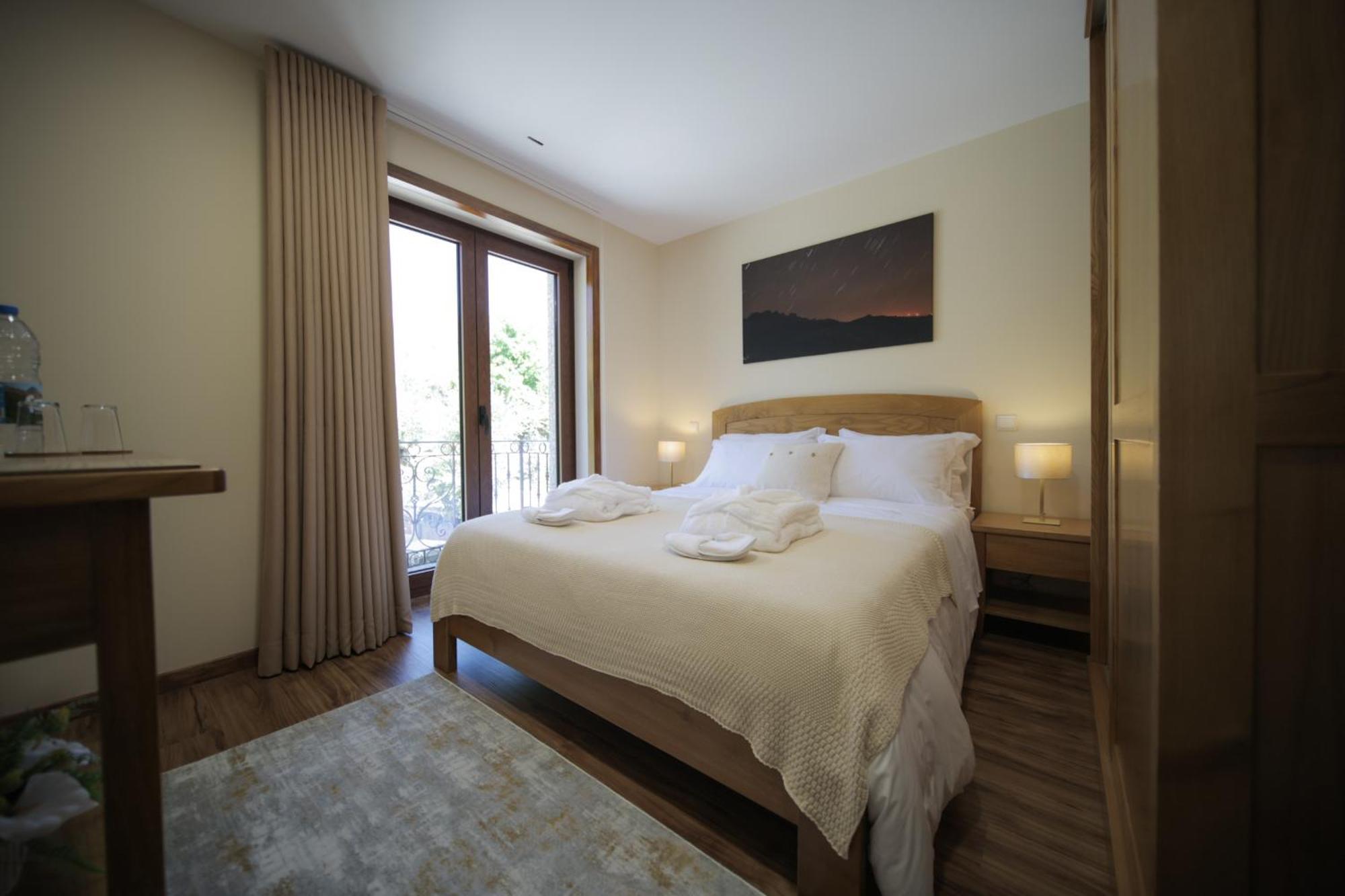 Casa Da Fonte - Geres Hostel Ngoại thất bức ảnh